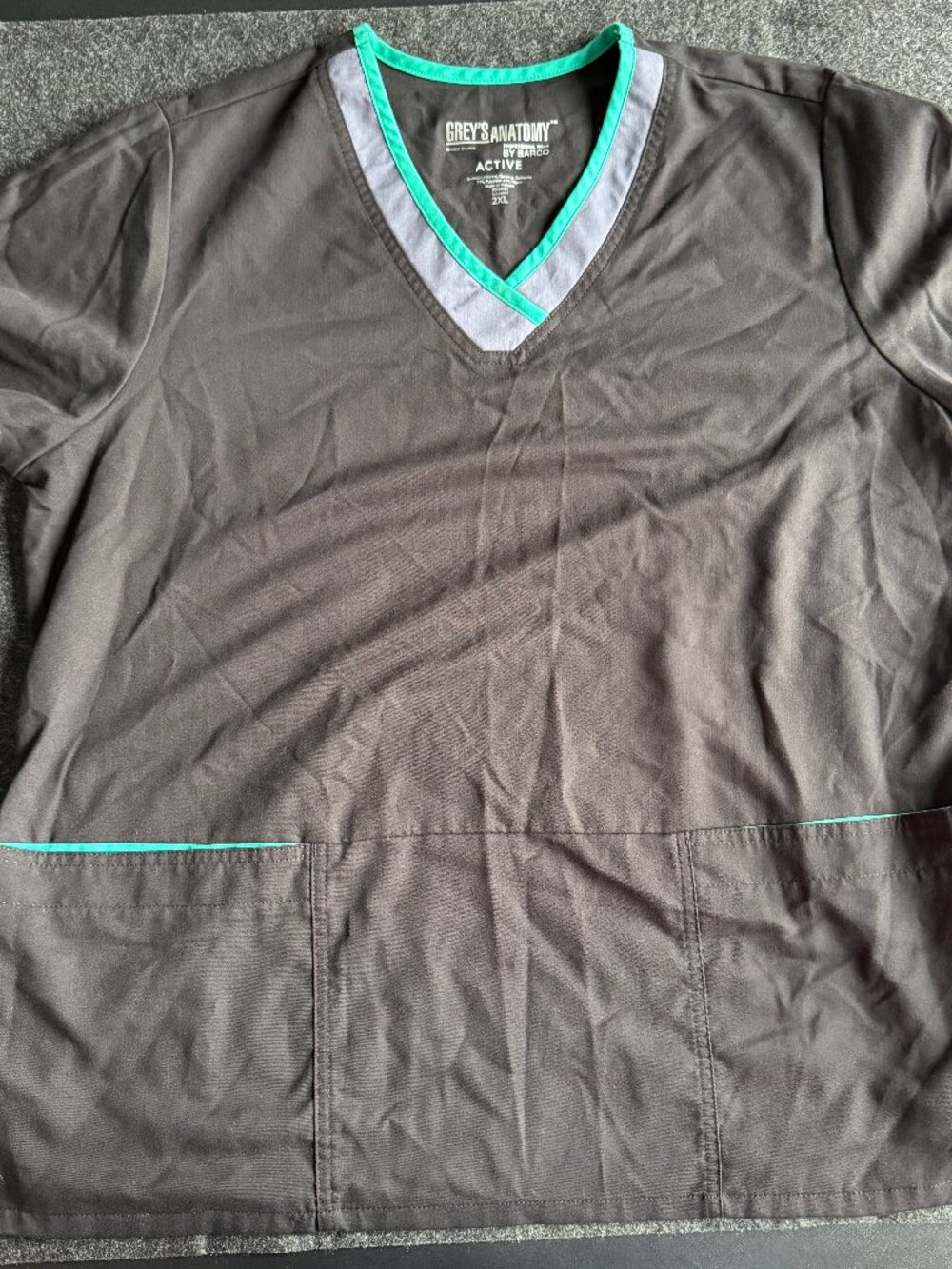 Grey's Anatomy Barco Active Scrub Top Black 2XL